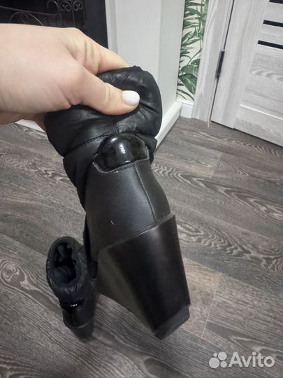 Ботинки Calvin Klein 37