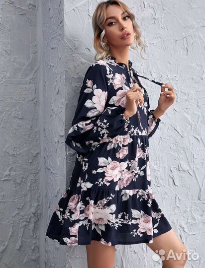 Платье женское