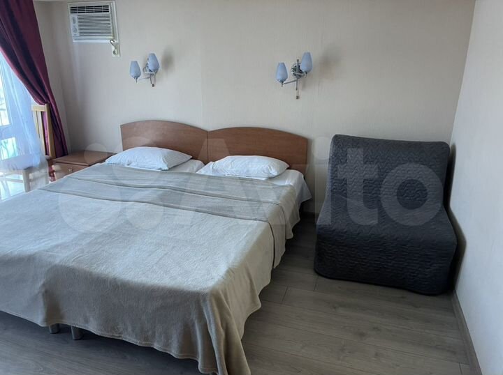 Комната 15 м² в 1-к., 2/4 эт.