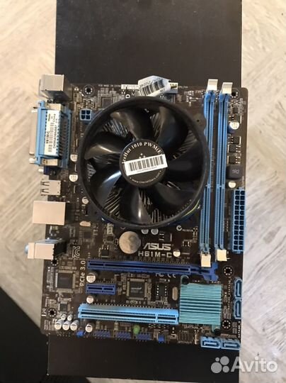 Материнская плата с процессором