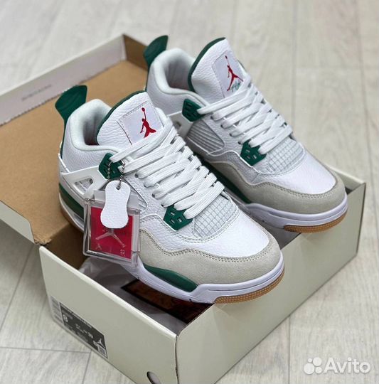 Кроссовки Nike air Jordan 4 Оригинальное качество