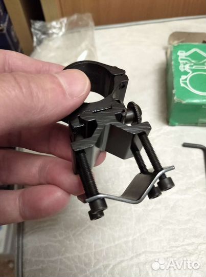 Крепление универсальное