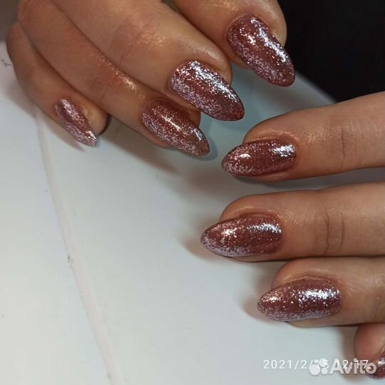 Наращивание ногтей