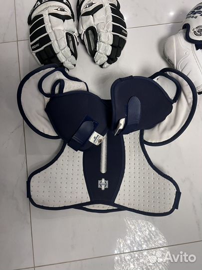 Хокейная форма Jofa Bauer Easton