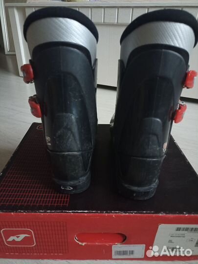 Горнолыжные ботинки детские