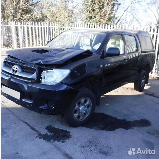 Запчасти на Toyota Hilux 7