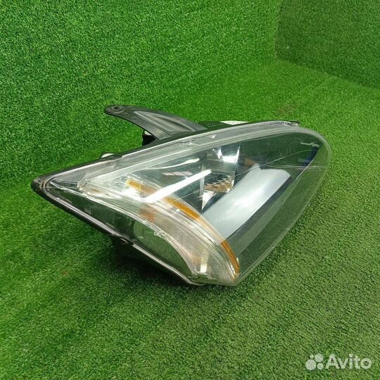 Фара правая Ford Focus 2 2007 1480985