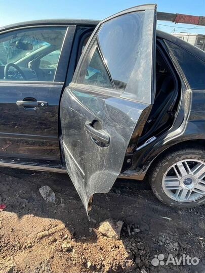 Двери на Ford Focus 2