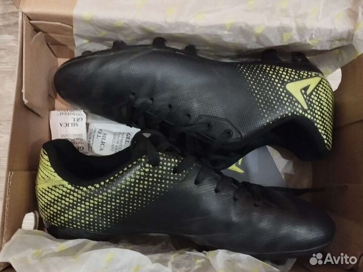 Футбольные бутсы Demix 33 размер