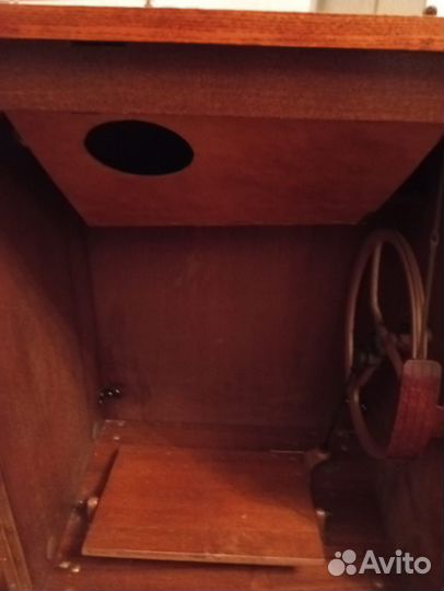 Швейная машина Чайка 3