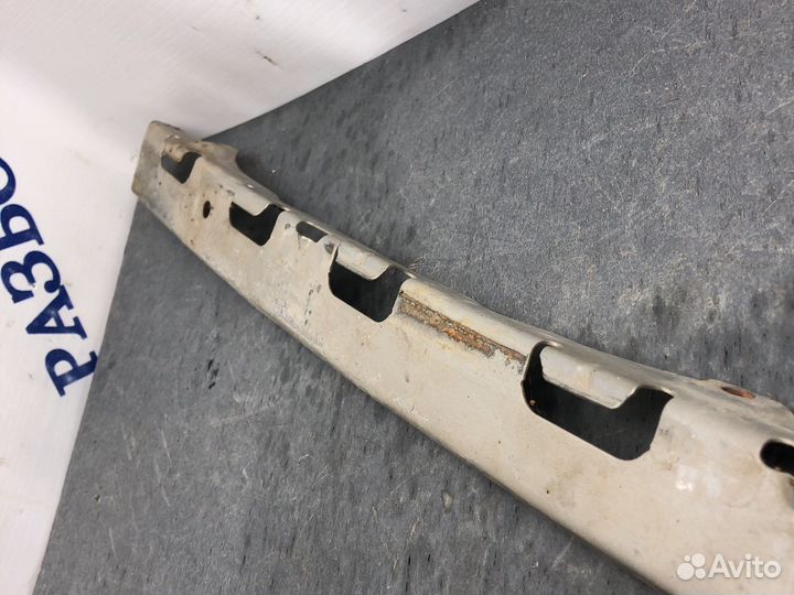 Зад крепление бампера lancer 10