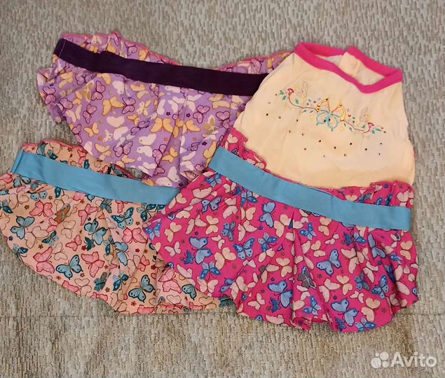 Платье, одежда для маленькой собаки