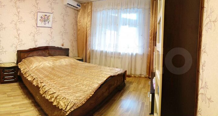 2-к. квартира, 56 м², 5/10 эт.