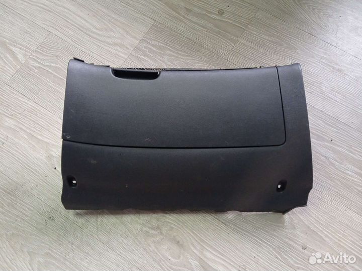 Бардачок Шкода Октавия А5