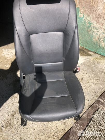 Передние кресла bmw 7 с подогревом