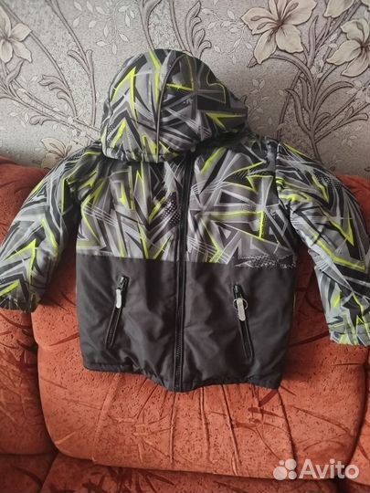 Куртка б/у детская демисезонная для мальчика
