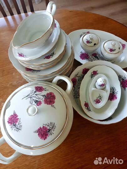 Сервиз столовый