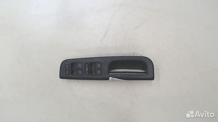Кнопка стеклоподъемника Volkswagen Golf 4, 2001