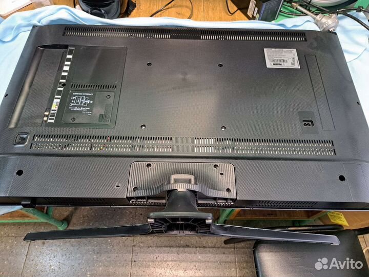 Телевизор samsung UE43MU6103