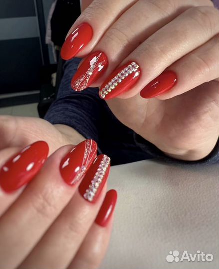 Наращивание ногтей