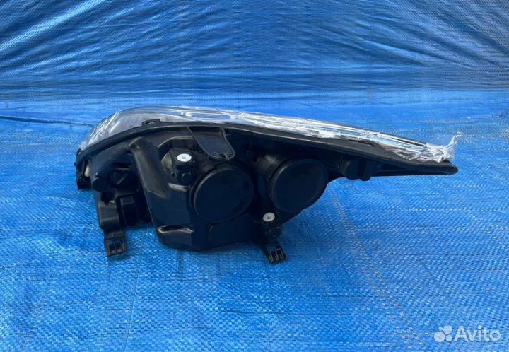 Фара ford focus 2