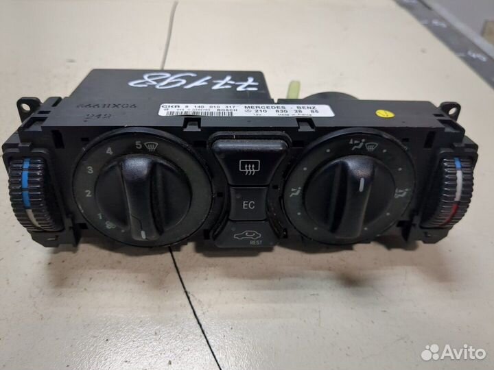 Переключатель отопителя Mercedes C W202, 1998