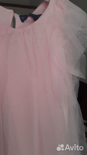 Платье для девочки праздничное роз новое