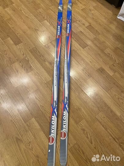 Лыжные ботинки