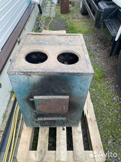 Котел твердотопливный 