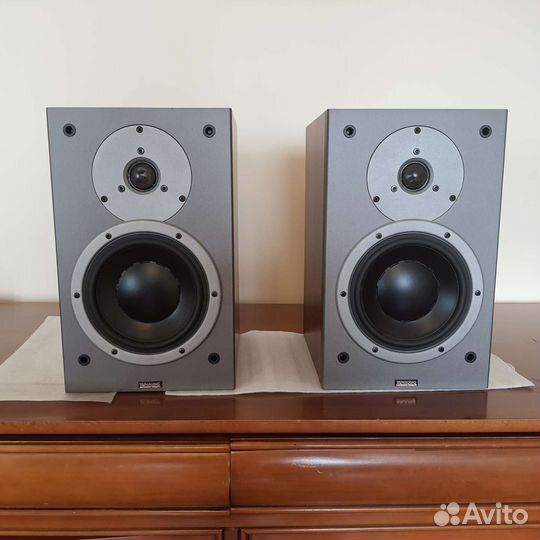 Колонки Dynaudio Audience 52 high-end полочники