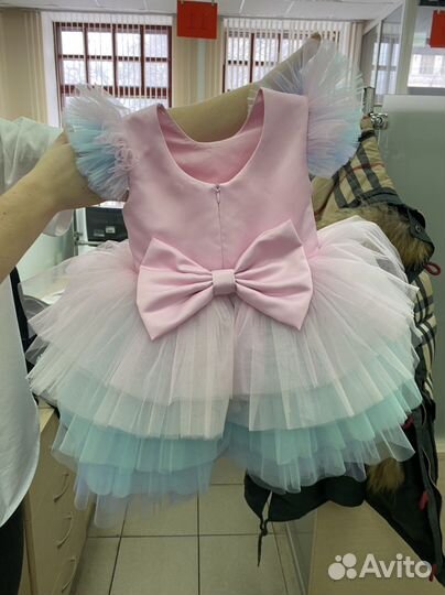 Нарядное платье для девочки