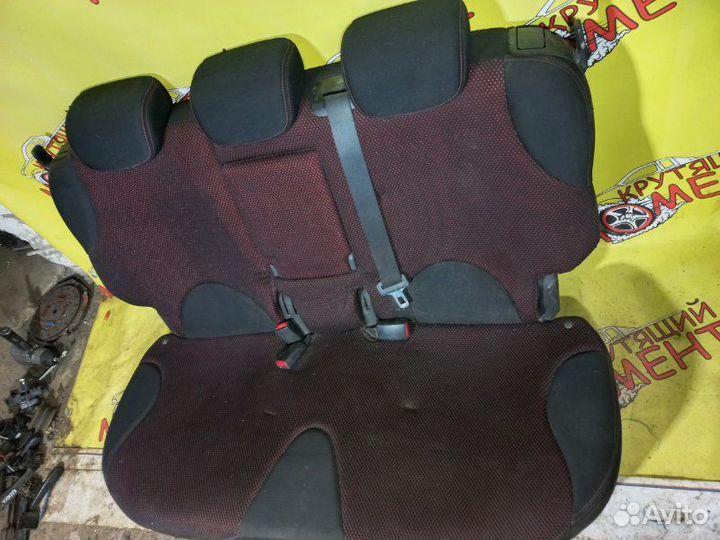 Сиденье заднее Nissan Note E11 1.4 2008