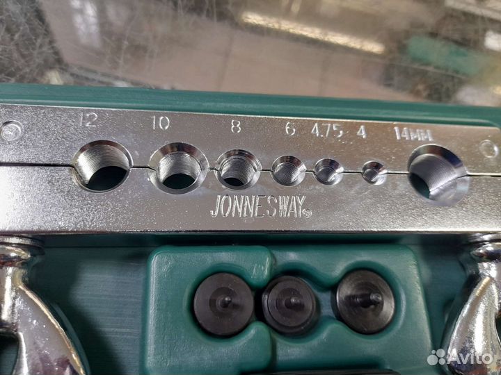 Набор для развальцовки трубок Jonnesway AN040043N
