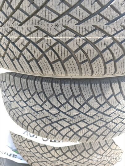 Nokian Tyres Hakkapeliitta R5 SUV 225/55 R18 105R