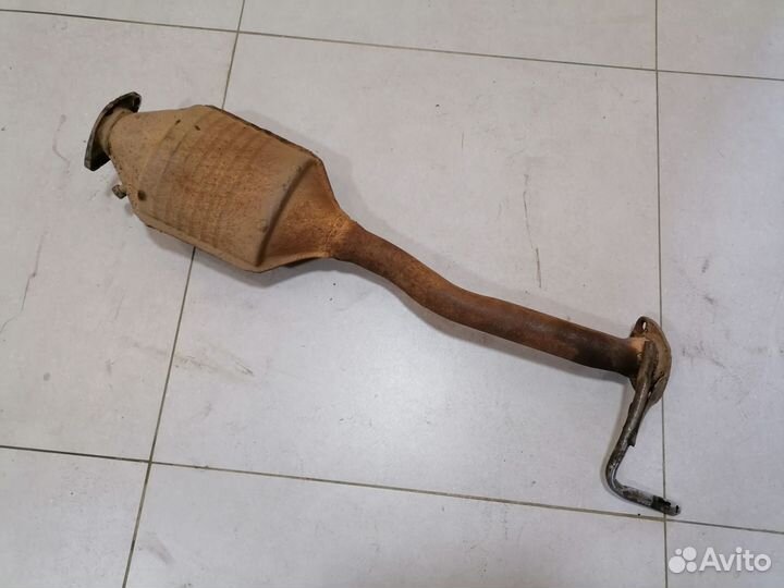 Глушитель средний Toyota Sprinter Carib II 1993 г