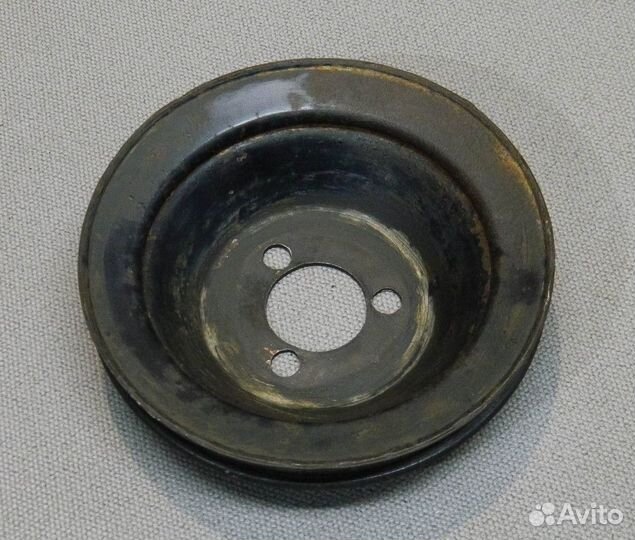 Шкив помпы Audi 80 B3