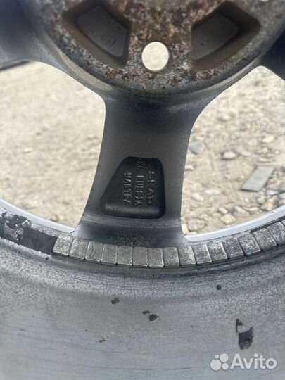 Оригинальные диски на skoda octavia a7 R17