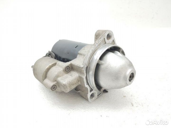 Стартер Audi A4 B7 2.0 2007