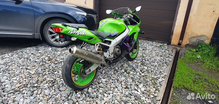 Kawasaki ninja zx9r