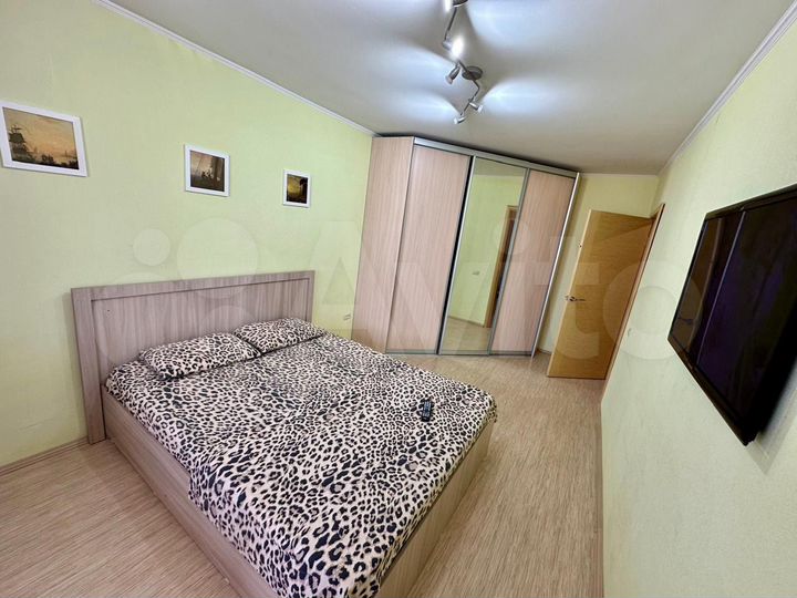 2-к. квартира, 65 м², 5/9 эт.