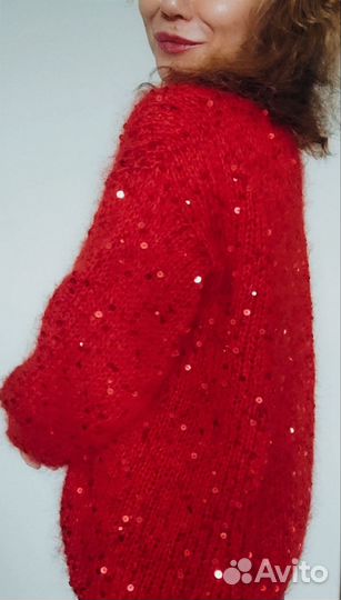 Свитер с пайетками ручная работа