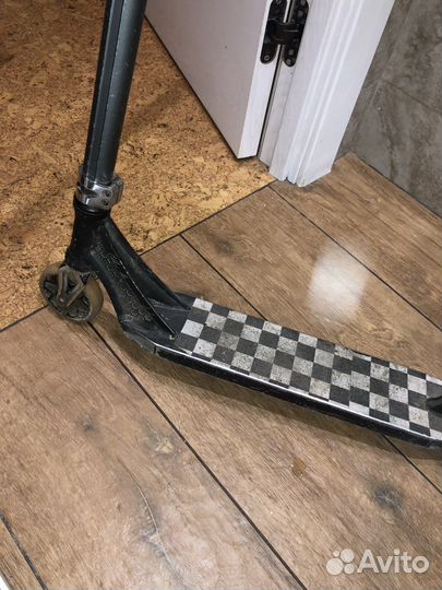 Трюковой самокат кастом парк