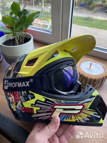 Мото шлем размер S
