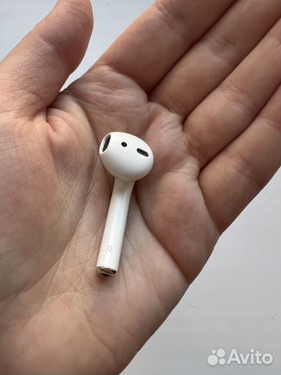 Наушники apple airpods 2 правый (1 поколение)