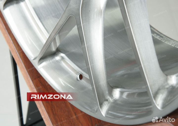 Кованые диски R22 на BMW X6