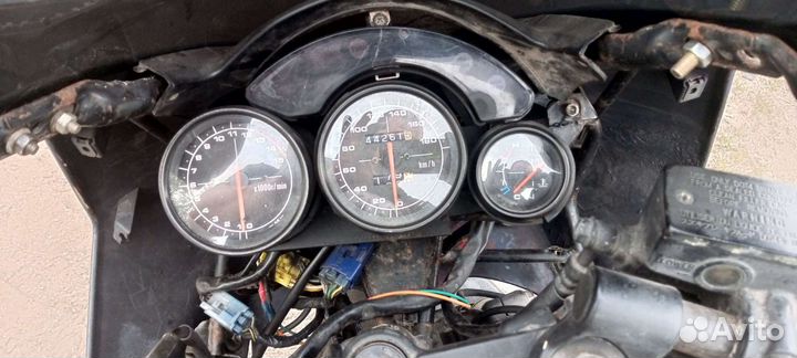 Suzuki rf400