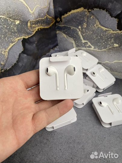 Наушники Apple earpods lightning