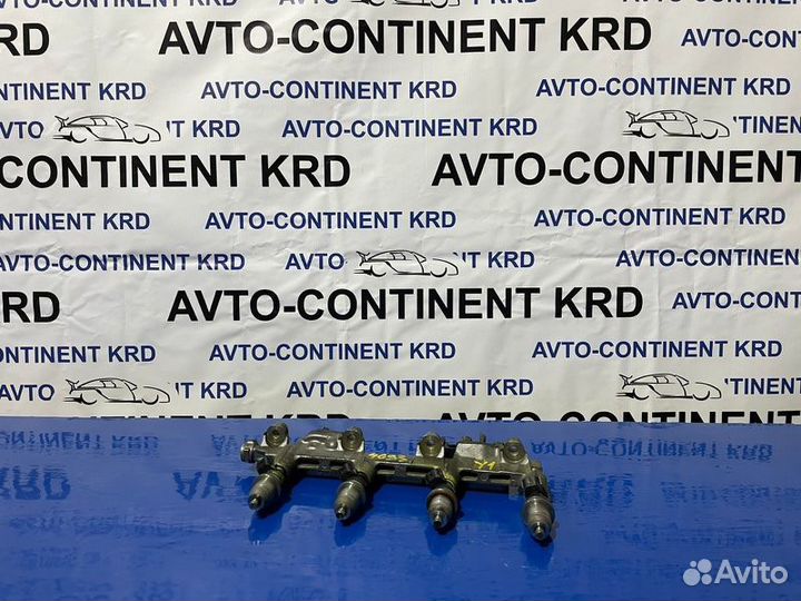 Топливная форсунка Mitsubishi Pajero Io H66W 4G93