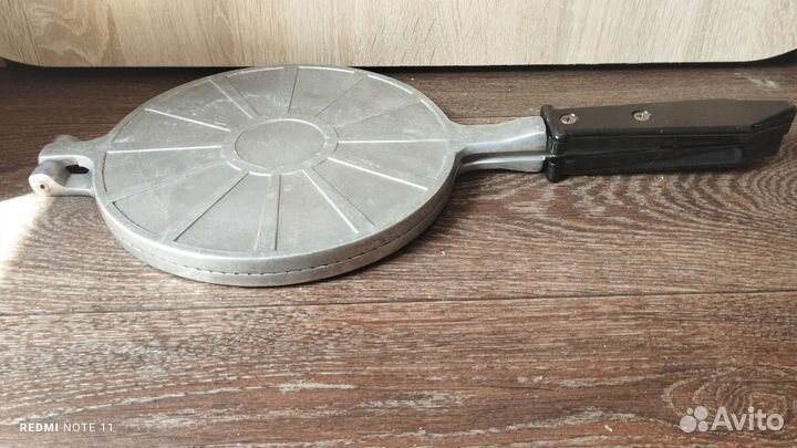 Вафельница СССР большая 24 см