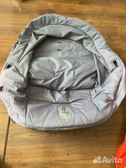 Кит, накидка на сиденье stokke scoot